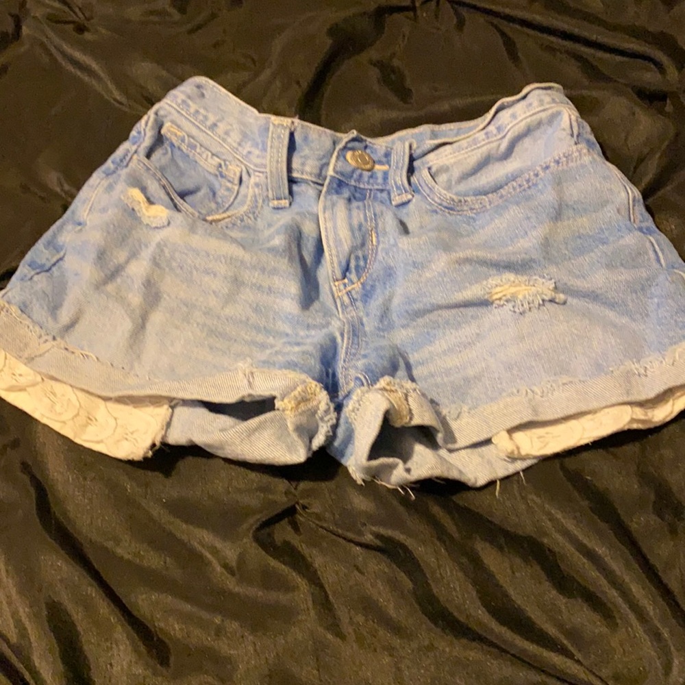 Old Navy Jean Shorts! Size 14!